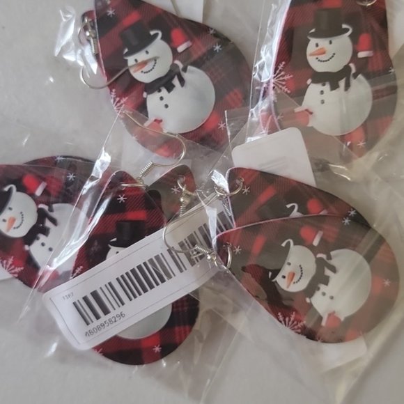 Snowman Dangle Wooden Earrings White Black Red Plaid 2 1/2" Drop New - Picture 4 of 11